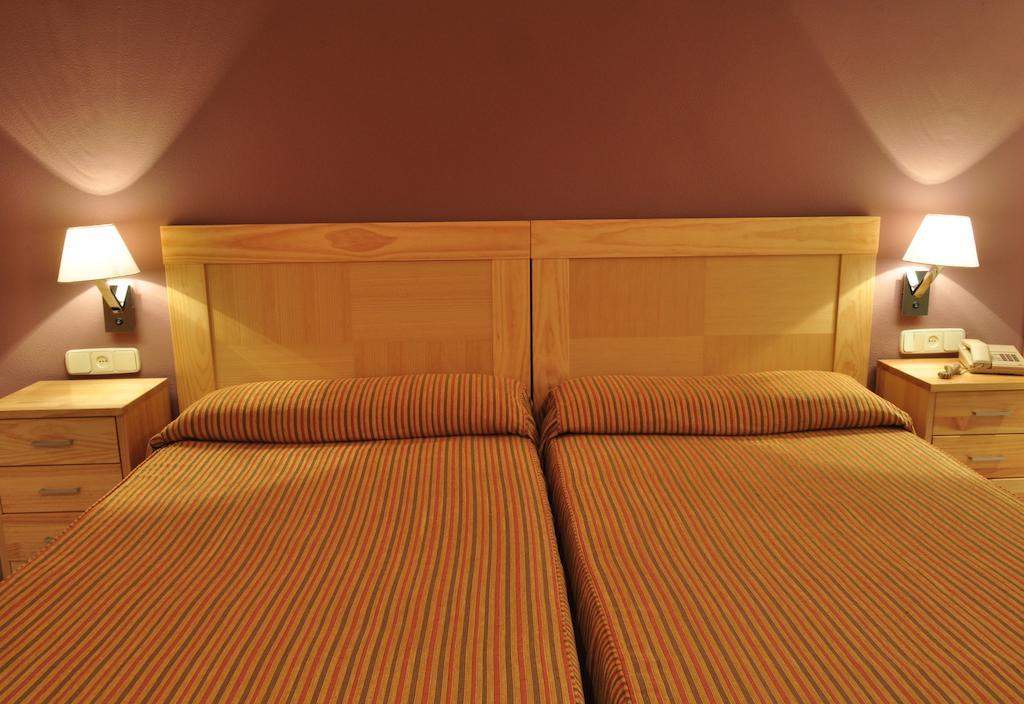 Hotel Los Rosales Almansa Rum bild